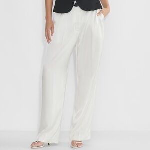 Aritzia The Effortless Pant™ Satin in Light Birch 10 NWT